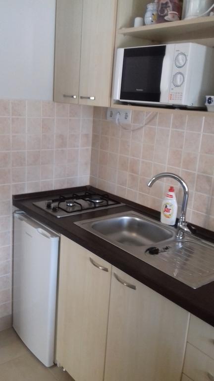 Eszter Apartmanhaz Hajdúszoboszló Dış mekan fotoğraf