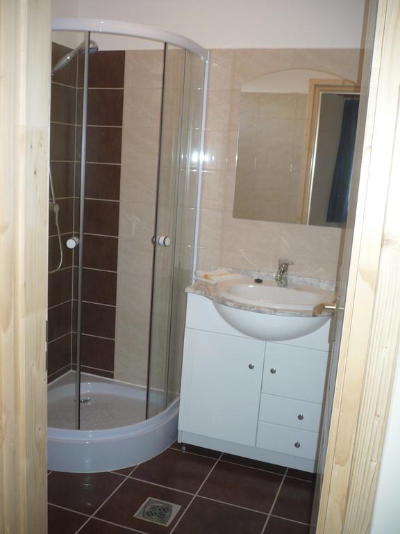 Eszter Apartmanhaz Hajdúszoboszló Dış mekan fotoğraf